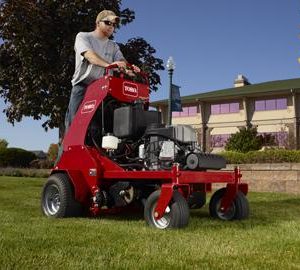 TORO 30″ Stand-on Aerator Ride-on Core Plugger