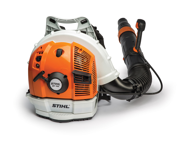 STIHL BR 700 Magnum Backpack Blower for leaves