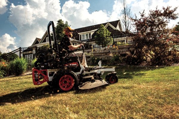Bobcat ZT3500 Series Zero Turn Lawn Mowers - Image 5