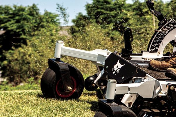 Bobcat ZT6000 Series Commercial Zero Turn Mowers - Image 5