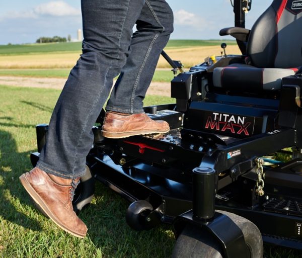 76602 - 60″ TITAN MAX Havoc Edition ZTR - Image 2