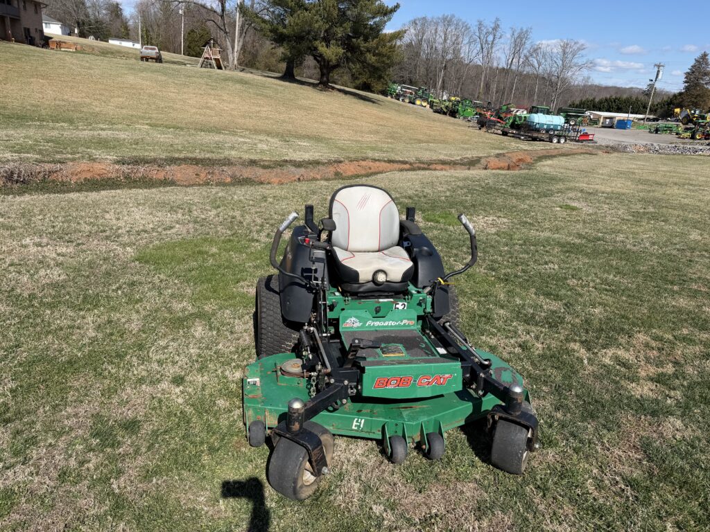 Used BOB-CAT Commercial Zero Turn Mower 61 inch