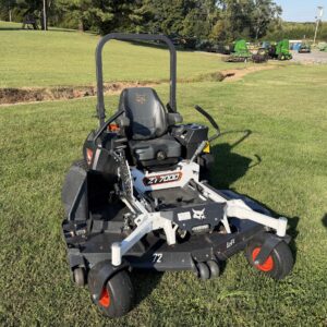 Used BOB-CAT 72" Commercial Zero Turn Mower ZT7000
