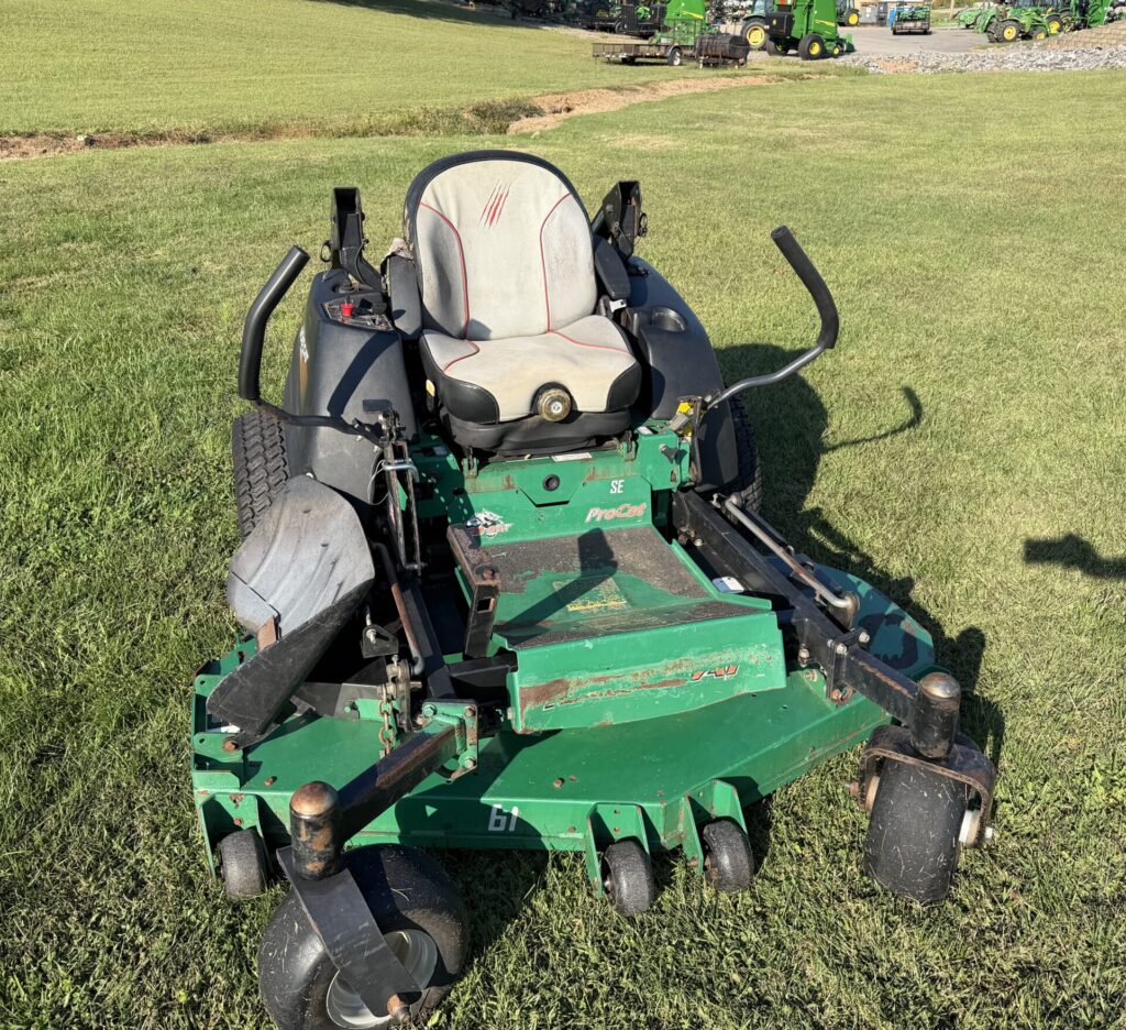 Used 61" BOB-CAT Commercial Zero Turn Mower Pro Cat