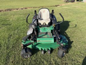 Used BOB-CAT 61" Commercial Zero Turn Mower Pro Cat
